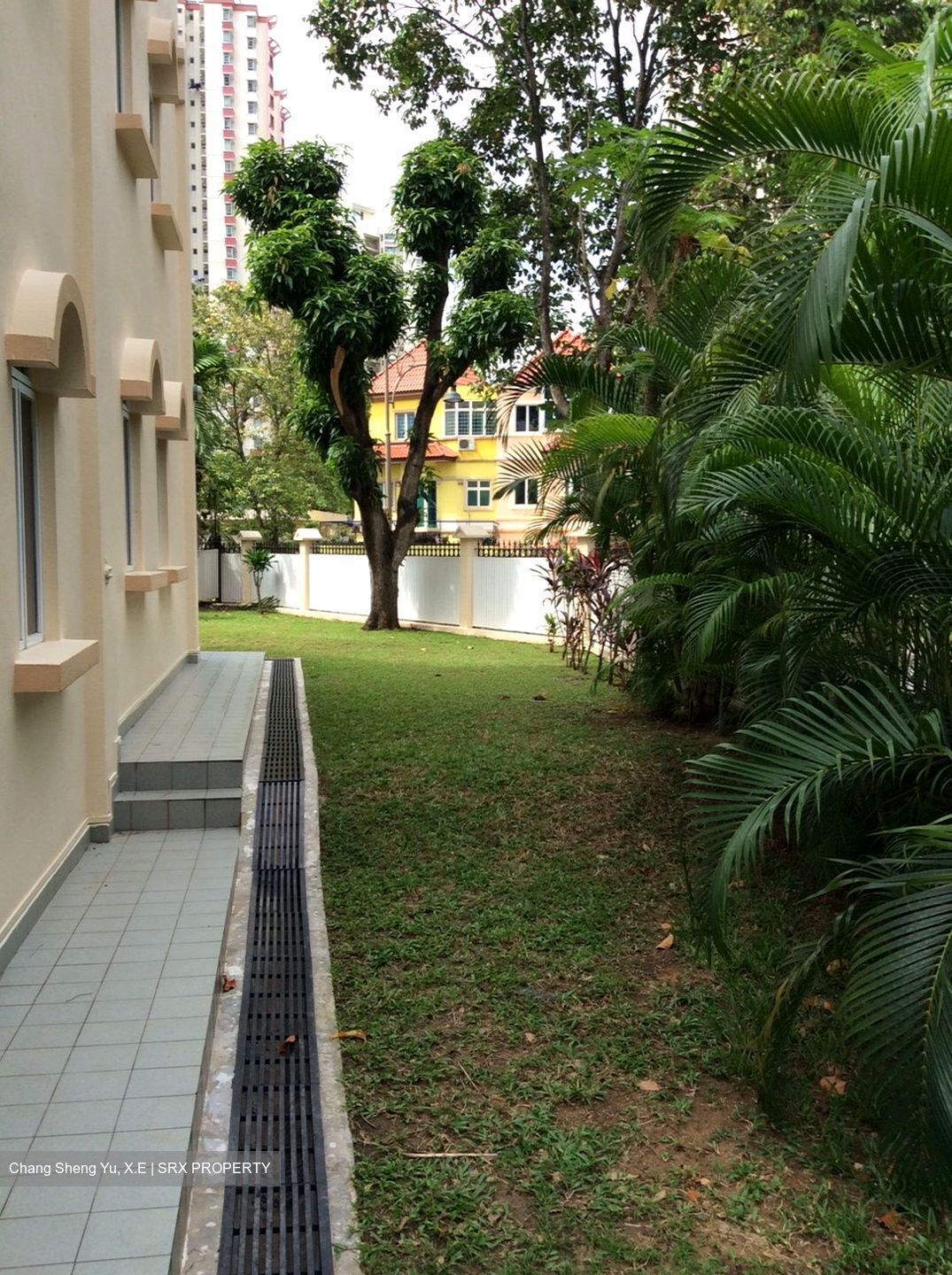 Gerald Park (D28), Terrace #351500541